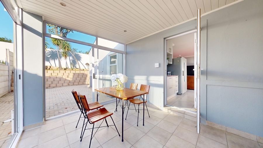 2 Bedroom Property for Sale in Wellington Central Western Cape